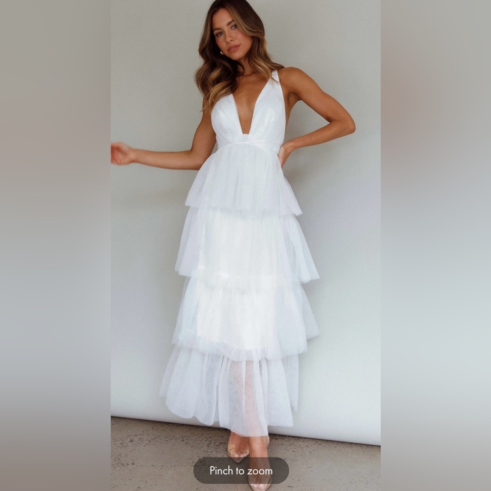 ANGEL BIBA
AUGUSTE TIERED FRILL MIDI DRESS WHITE